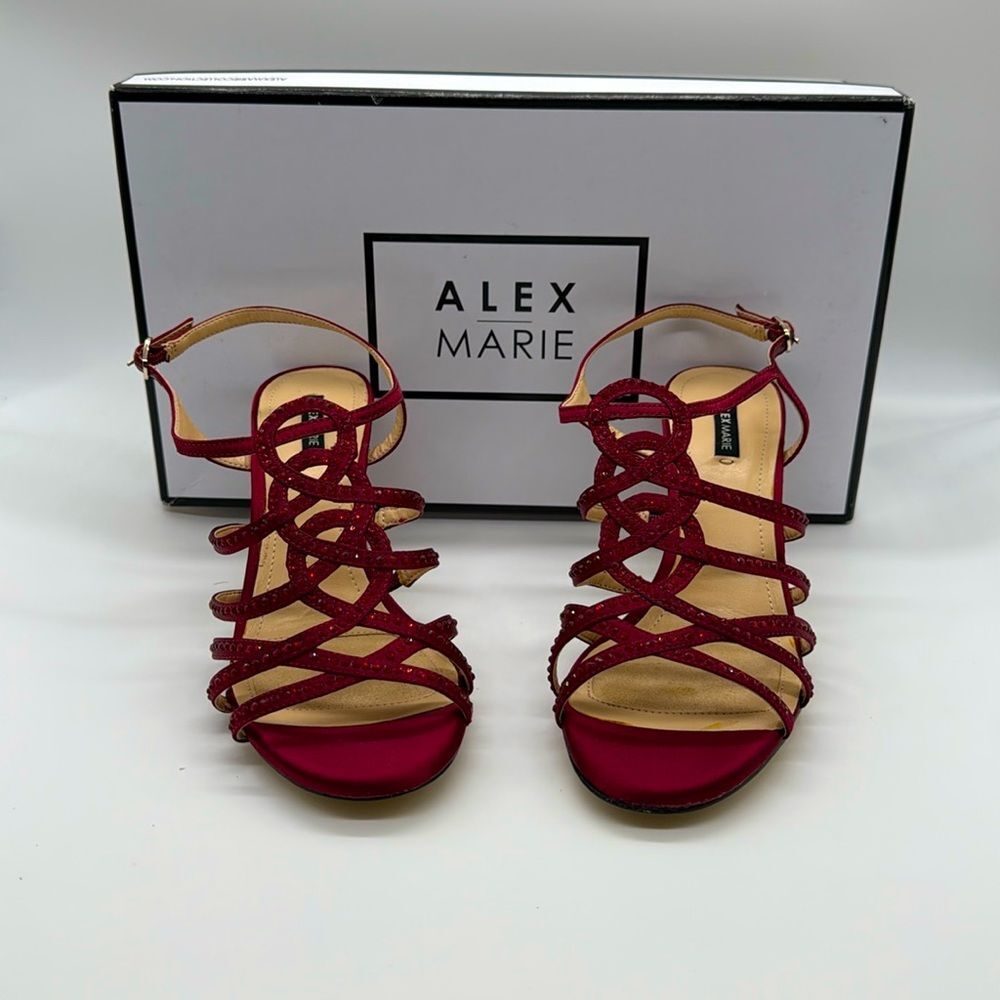 New Alex Marie Elegant Sandals size 8